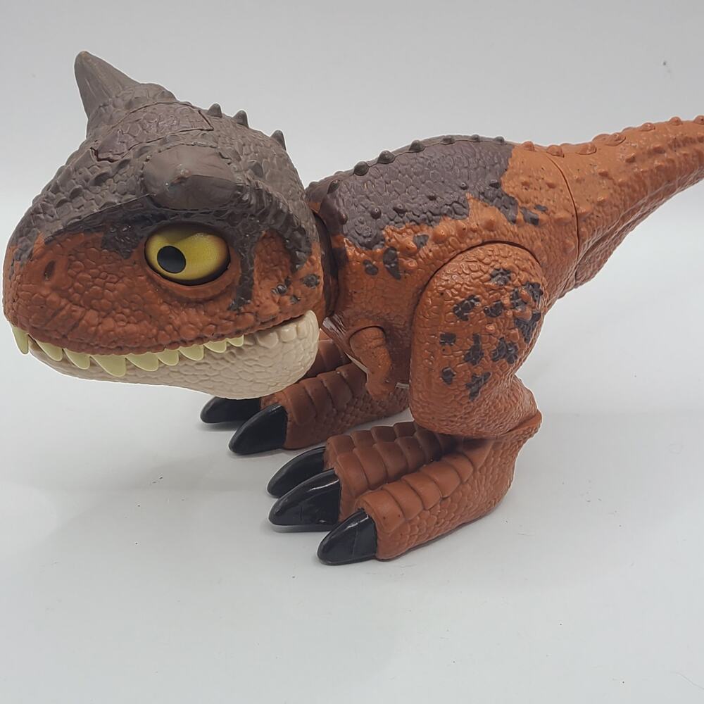 Jurassic World Wild Chompin Carnotaurus Toro Dinosaur Action Figure Cretaceous - Picture 4 of 11